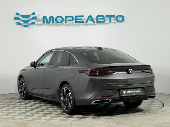 Changan Lamore с пробегом 2024 года, цена 2 120 000 рублей, 15706 км, седан, Автокод Объявления