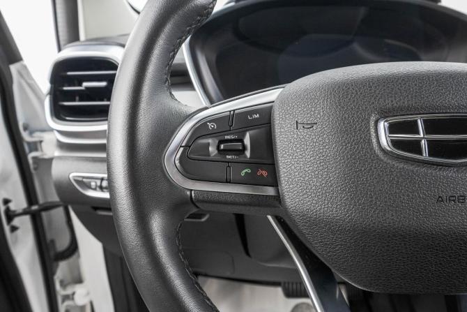 Geely Coolray I с пробегом 2023 года, цена 1 959 000 рублей, 53000 км, внедорожник, Автокод Объявления