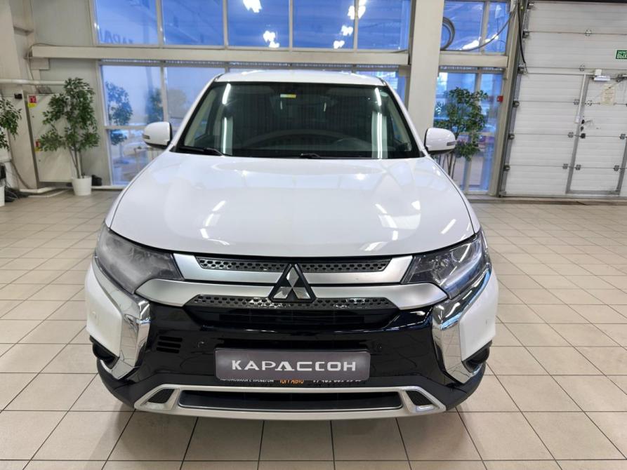 Mitsubishi Outlander III Рестайлинг 2 Волгоград  - изображение 3