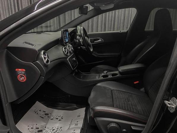 Mercedes-Benz CLA I (C117 X117) с пробегом 2015 года, цена 1 345 000 рублей, 130000 км, универсал, Автокод Объявления