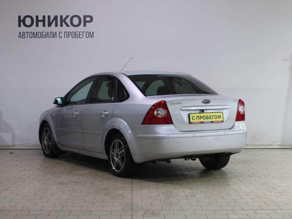 Ford Focus II с пробегом 2005 года, цена 379 000 рублей, 295106 км, седан, Автокод Объявления