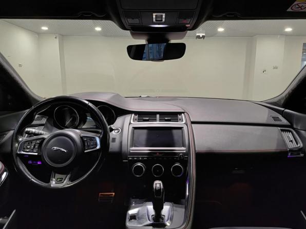 Jaguar E-Pace I с пробегом 2018 года, цена 2 146 000 рублей, 191344 км, внедорожник, Автокод Объявления
