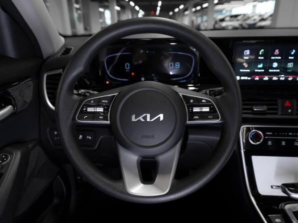 Kia Seltos I Рестайлинг с пробегом 2026 года, цена 3 000 000 рублей, 21 км, внедорожник, Автокод Объявления