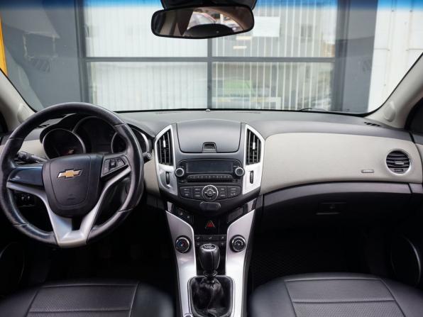 Chevrolet Cruze I Рестайлинг с пробегом 2013 года, цена 635 000 рублей, 233811 км, седан, Автокод Объявления