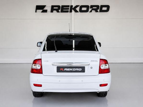 Lada (ВАЗ) Priora I с пробегом 2011 года, цена 329 000 рублей, 295286 км, хэтчбек, Автокод Объявления