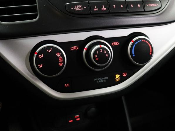 Kia Picanto II Рестайлинг с пробегом 2016 года, цена 1 149 000 рублей, 68000 км, хэтчбек, Автокод Объявления