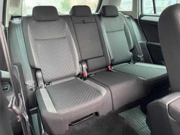 Volkswagen Tiguan II с пробегом 2018 года, цена 1 779 000 рублей, 175931 км, внедорожник, Автокод Объявления