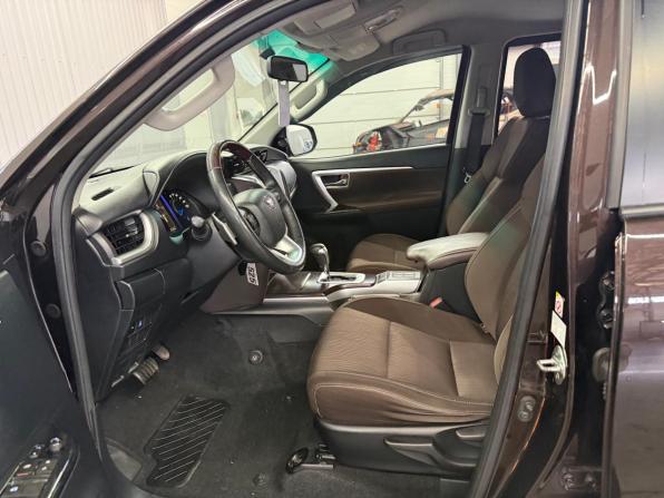 Toyota Fortuner II с пробегом 2017 года, цена 3 397 000 рублей, 171572 км, внедорожник, Автокод Объявления