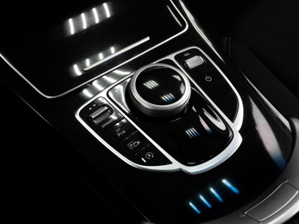 Mercedes-Benz C-Класс IV (W205) Рестайлинг с пробегом 2019 года, цена 2 489 000 рублей, 130372 км, седан, Автокод Объявления