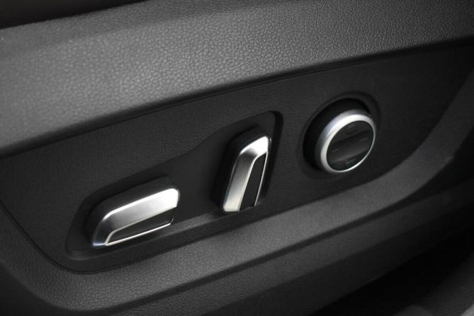 Chery Tiggo 7L с пробегом 2025 года, цена 2 700 000 рублей, 4831 км, внедорожник, Автокод Объявления