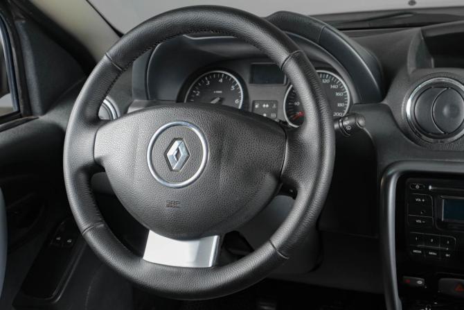 Renault Duster I с пробегом 2013 года, цена 949 000 рублей, 253000 км, внедорожник, Автокод Объявления