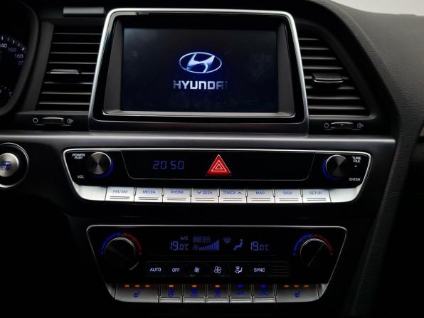 Hyundai Sonata VII (LF) Рестайлинг с пробегом 2019 года, цена 1 750 000 рублей, 90393 км, седан, Автокод Объявления
