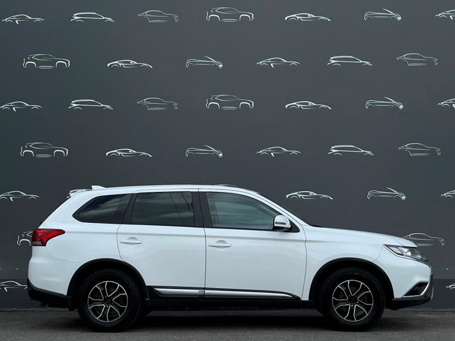 Mitsubishi Outlander III Рестайлинг 3 Санкт-Петербург  - изображение 10