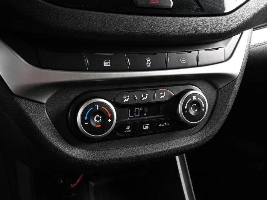 Lada (ВАЗ) Vesta I Ростов-на-Дону  - изображение 14