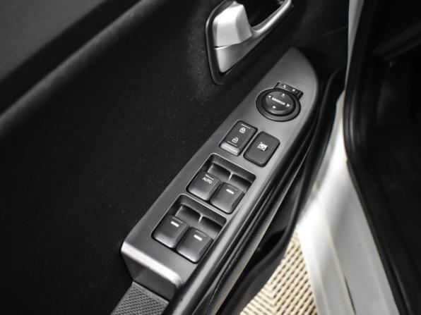 Kia Rio III с пробегом 2015 года, цена 678 900 рублей, 200000 км, седан, Автокод Объявления