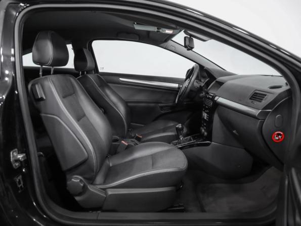 Opel Astra H Рестайлинг с пробегом 2008 года, цена 425 000 рублей, 277368 км, хэтчбек, Автокод Объявления