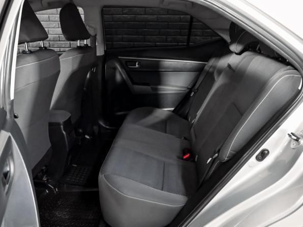 Toyota Corolla XI (E160 E170 E180) Рестайлинг 1 с пробегом 2018 года, цена 1 690 000 рублей, 162779 км, седан, Автокод Объявления