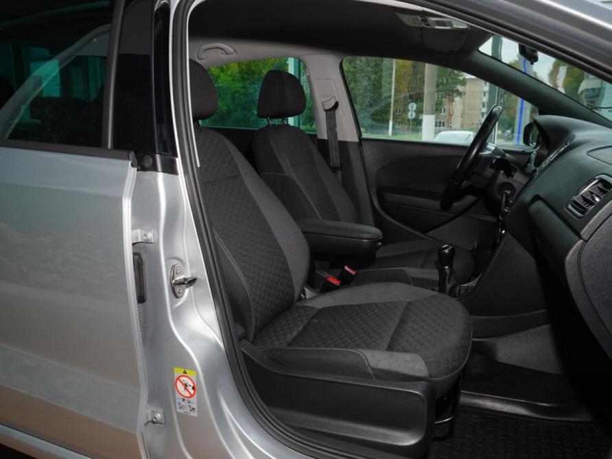 Volkswagen Polo V Рестайлинг Тверь  - изображение 8