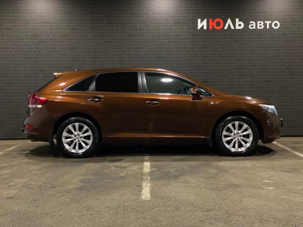 Toyota Venza I Рестайлинг с пробегом 2013 года, цена 2 300 000 рублей, 257623 км, внедорожник, Автокод Объявления