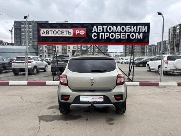 Renault Sandero II с пробегом 2018 года, цена 1 028 432 рубля, 75884 км, хэтчбек, Автокод Объявления