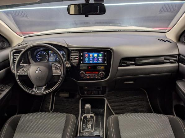 Mitsubishi Outlander III Рестайлинг 3 с пробегом 2020 года, цена 2 440 000 рублей, 98552 км, внедорожник, Автокод Объявления