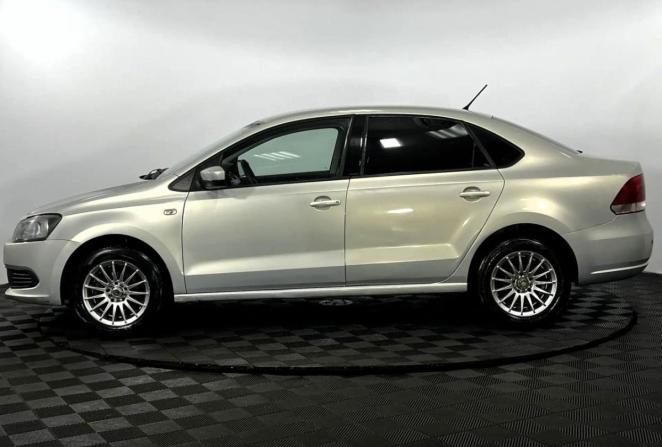 Volkswagen Polo V Рестайлинг с пробегом 2015 года, цена 745 000 рублей, 165730 км, седан, Автокод Объявления