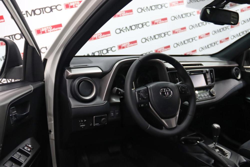 Toyota RAV4 IV (XA40) Рестайлинг Сургут  - изображение 7
