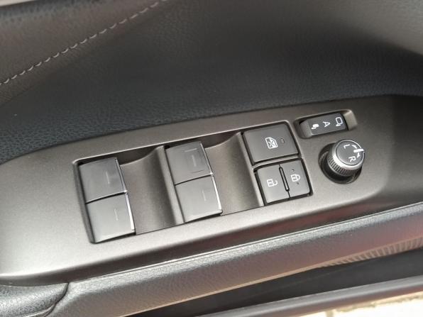 Toyota Camry VIII (XV70) Рестайлинг с пробегом 2021 года, цена 3 549 000 рублей, 41109 км, седан, Автокод Объявления