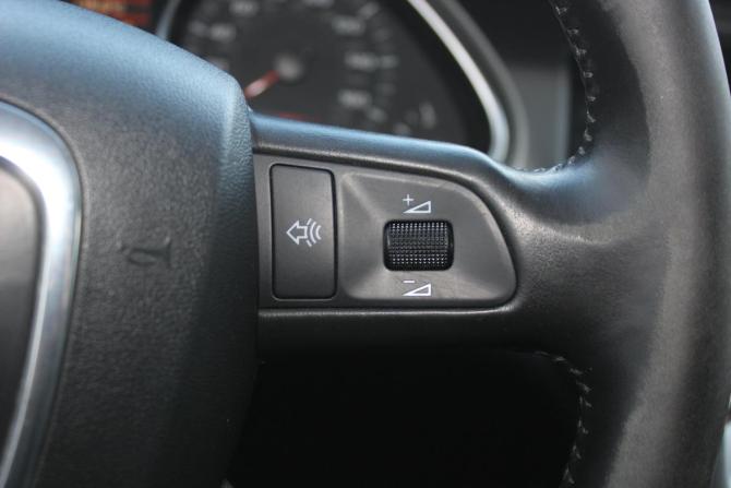 Audi Q7 I (4L) с пробегом 2007 года, цена 817 000 рублей, 245842 км, внедорожник, Автокод Объявления