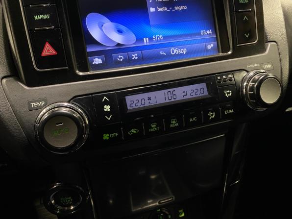 Toyota Land Cruiser Prado 150 Series Рестайлинг 1 с пробегом 2014 года, цена 2 850 000 рублей, 245081 км, внедорожник, Автокод Объявления