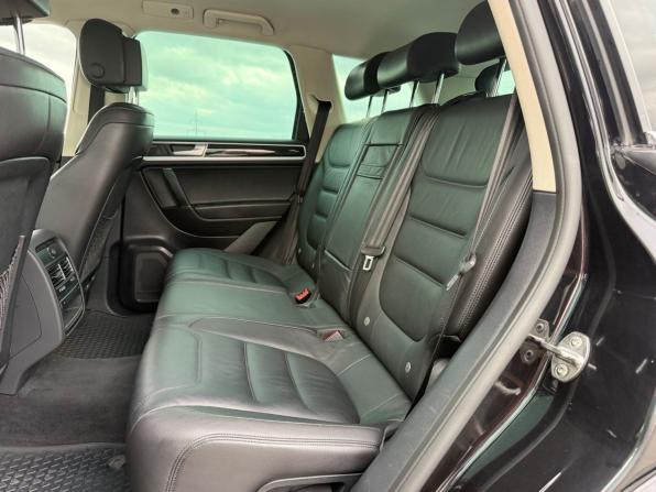 Volkswagen Touareg II Рестайлинг с пробегом 2016 года, цена 2 480 000 рублей, 289741 км, внедорожник, Автокод Объявления
