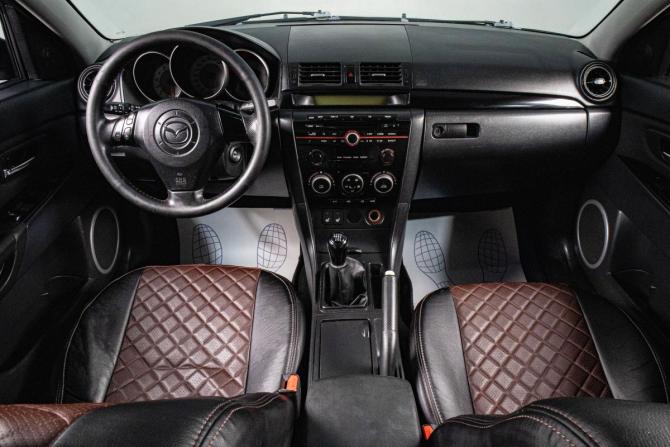 Mazda 3 I (BK) Рестайлинг с пробегом 2008 года, цена 719 000 рублей, 240000 км, седан, Автокод Объявления