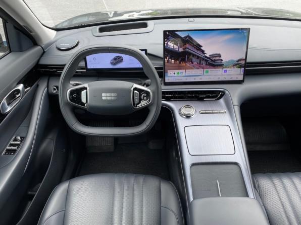 Geely EX5 с пробегом 2024 года, цена 3 699 000 рублей, 2644 км, внедорожник, Автокод Объявления