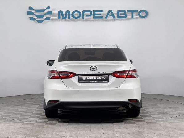 Toyota Camry VIII (XV70) Рестайлинг с пробегом 2021 года, цена 3 200 000 рублей, 62000 км, седан, Автокод Объявления