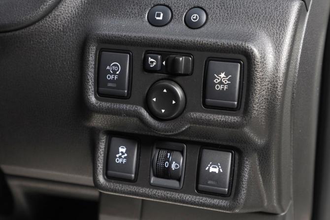 Nissan Note II Рестайлинг с пробегом 2017 года, цена 1 099 000 рублей, 174500 км, хэтчбек, Автокод Объявления