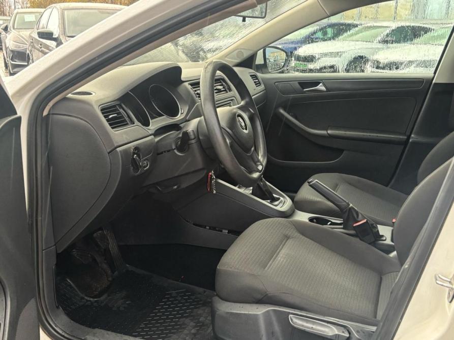 Volkswagen Jetta VI Рестайлинг Сыктывкар  - изображение 16