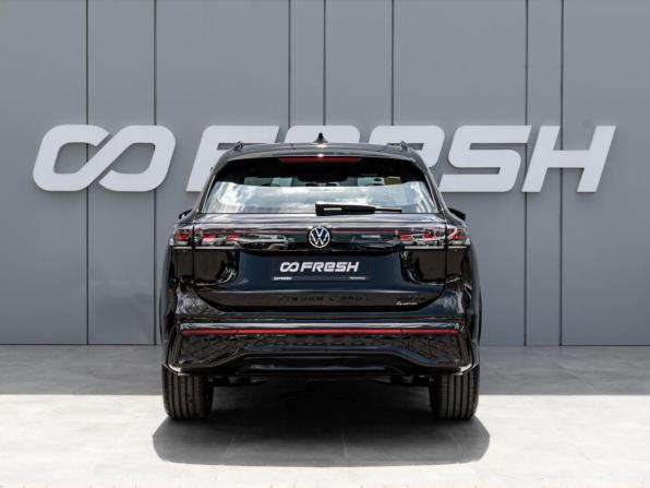 Volkswagen Tiguan III (China Market) с пробегом 2026 года, цена 4 899 000 рублей, 23 км, внедорожник, Автокод Объявления