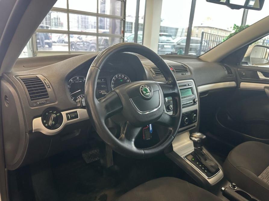 Skoda Octavia II (A5) Рестайлинг Новосибирск  - изображение 15