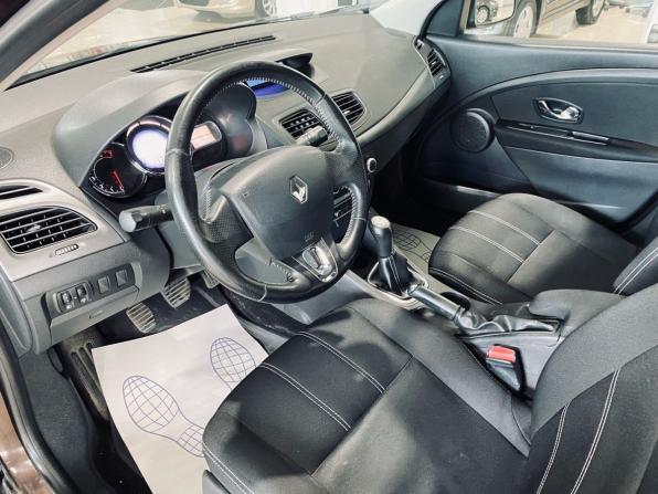 Renault Megane III Рестайлинг с пробегом 2014 года, цена 757 000 рублей, 156000 км, хэтчбек, Автокод Объявления