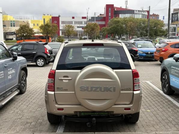 Suzuki Grand Vitara II Рестайлинг с пробегом 2011 года, цена 944 000 рублей, 238358 км, внедорожник, Автокод Объявления