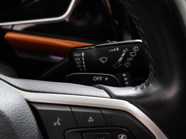 Volkswagen T-Cross I с пробегом 2019 года, цена 1 299 000 рублей, 121207 км, внедорожник, Автокод Объявления