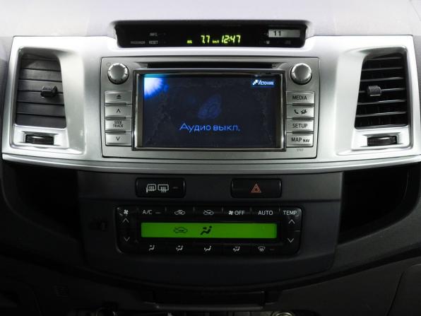 Toyota Hilux VII Рестайлинг с пробегом 2012 года, цена 1 650 000 рублей, 243174 км, пикап, Автокод Объявления