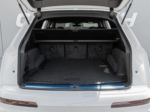 Audi Q7 II (4M) с пробегом 2018 года, цена 5 300 000 рублей, 118394 км, внедорожник, Автокод Объявления