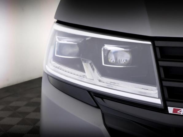 Volkswagen Multivan T6 Рестайлинг с пробегом 2021 года, цена 6 000 000 рублей, 120666 км, минивэн, Автокод Объявления