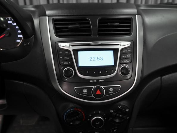 Hyundai Solaris I с пробегом 2012 года, цена 774 000 рублей, 227454 км, хэтчбек, Автокод Объявления