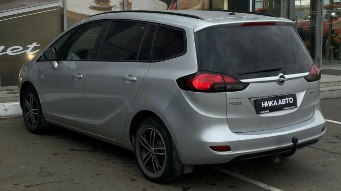 Opel Zafira C с пробегом 2013 года, цена 850 000 рублей, 254900 км, минивэн, Автокод Объявления