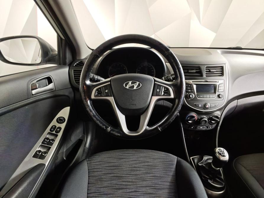Hyundai Solaris I Москва  - изображение 17