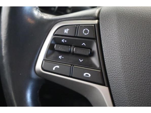 Hyundai Solaris II с пробегом 2019 года, цена 1 278 000 рублей, 172303 км, седан, Автокод Объявления
