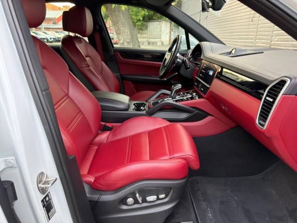 Porsche Cayenne III с пробегом 2021 года, цена 7 345 000 рублей, 51703 км, внедорожник, Автокод Объявления