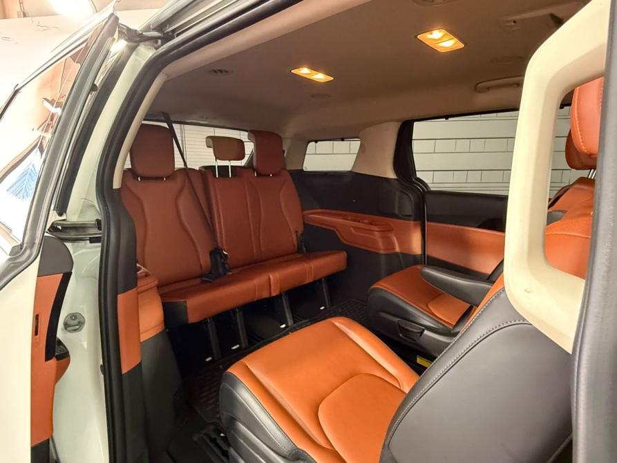 Kia Carnival IV Москва  - изображение 23